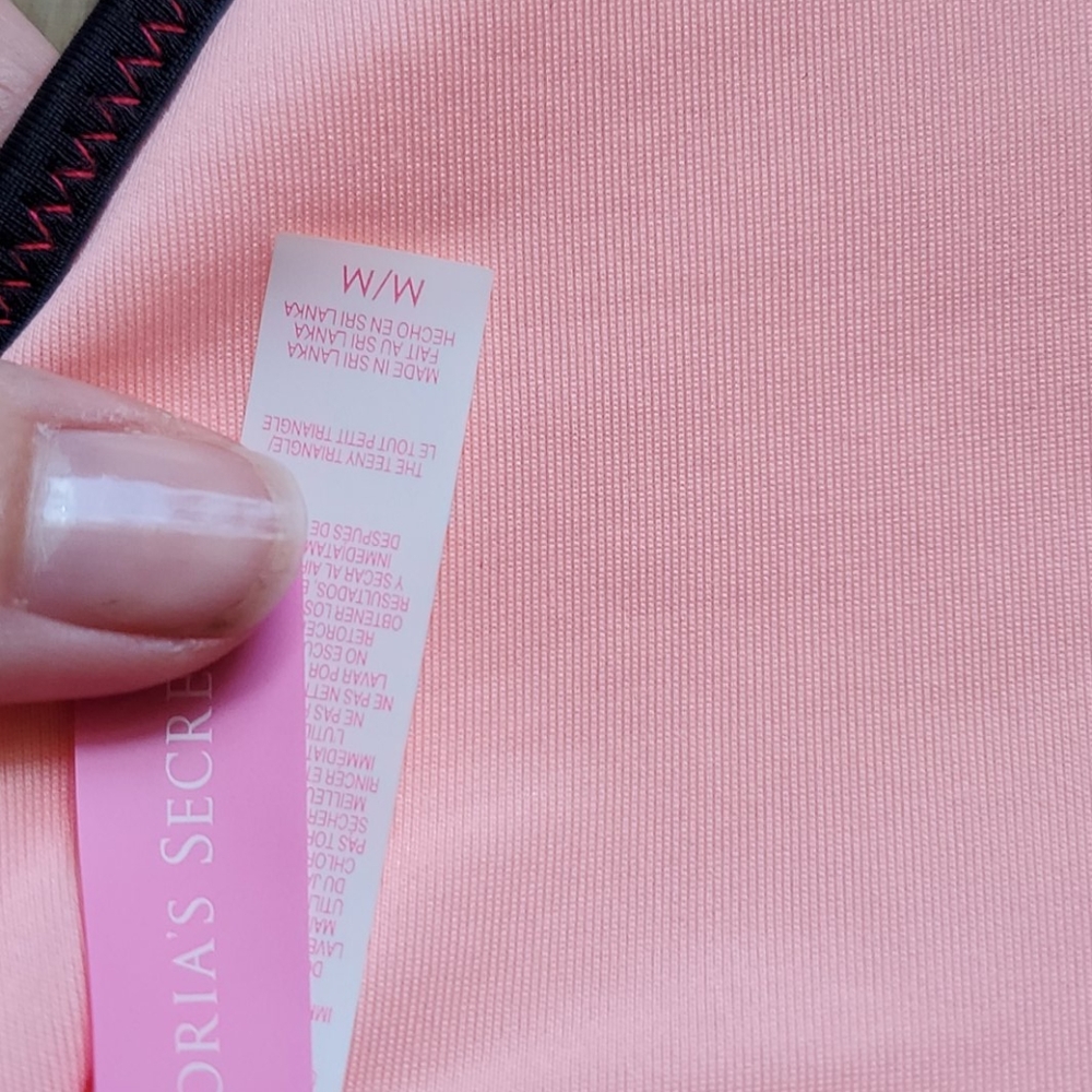Victoria Secret bikini - Picture 3 of 4